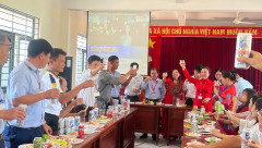 Khai xuân đầu năm