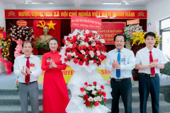 CHI BỘ TRƯỜNG THPT LÊ QUÝ ĐÔN: TỔ CHỨC ĐẠI HỘI LẦN THỨ VII,NHIỆM KỲ 2025 - 2030 THÀNH CÔNG TỐT ĐẸP