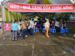 CÔNG ĐOÀN PHỐI HỢP VỚI NHÀ TRƯỜNG THỰC HIỆN TỐT HIẾN MÁU ĐỢT III NĂM 2023