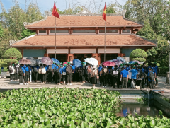 TRƯỜNG THPT LÊ QUÝ ĐÔN: TỔ CHỨC HOẠT ĐỘNG TRẢI NGHIỆM DU KHẢO VỀ NGUỒN