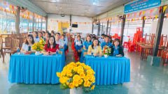 CÔNG ĐOÀN NGÀNH GIÁO DỤC PHỐI HỢP TRƯỜNG DỰ BỊ ĐẠI HỌC TRAO QUÀ HỖ TRỢ HỌC SINH CÓ HOÀN CẢNH KHÓ KHĂN