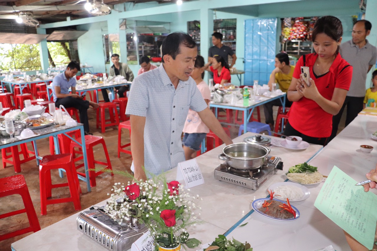 z2131382595260 2afc25827adc7e9dd81485b5019c2704