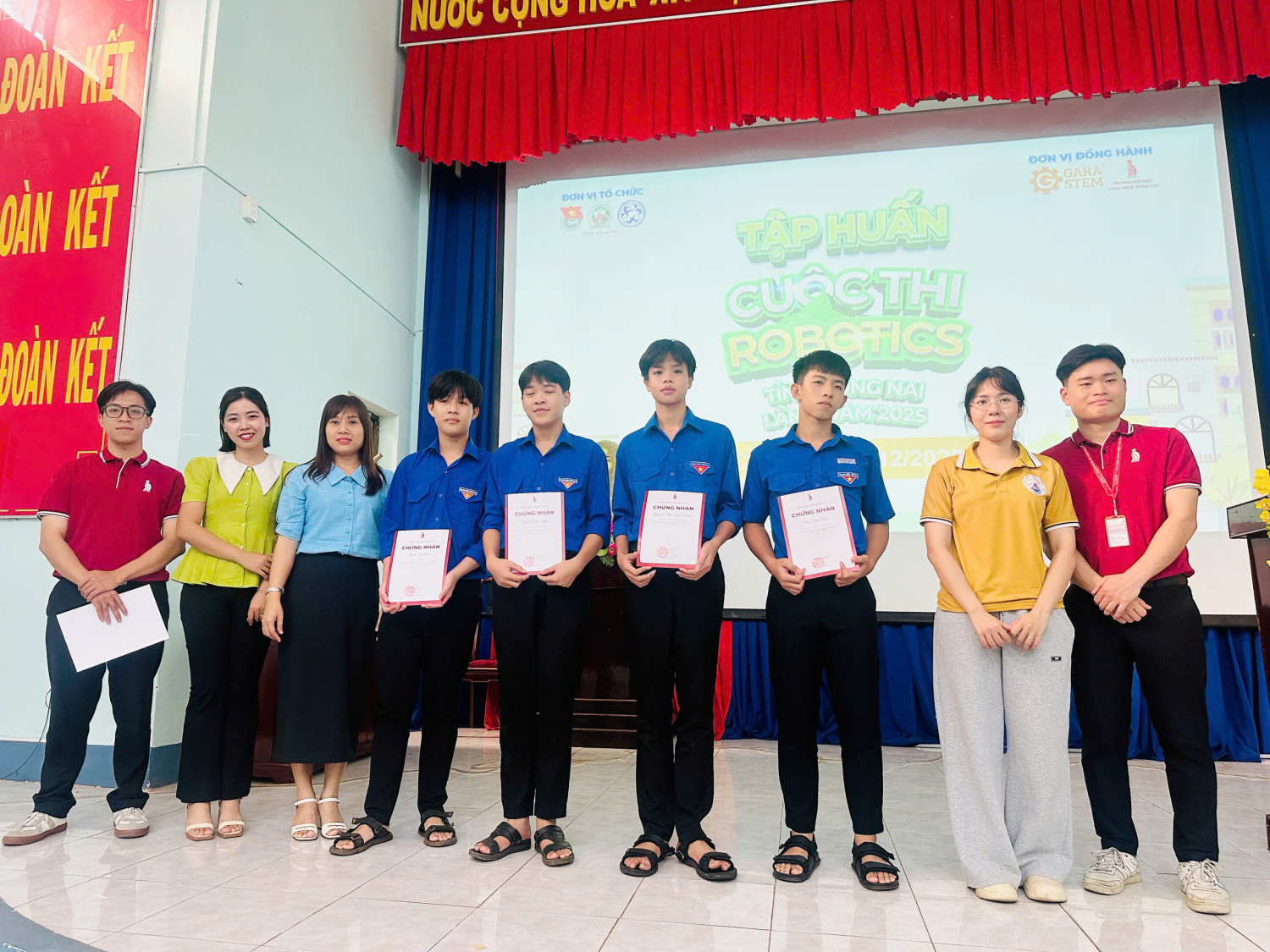 z7353138747116 38a09c0a25bc253f8ca1f75c864ab223